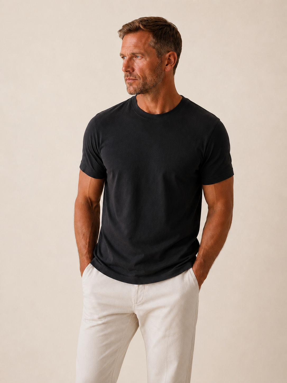 Luca Verne — The Perfect Fit Tee