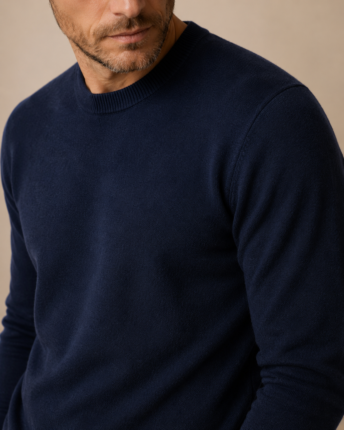 Luca Verne — The Crewneck